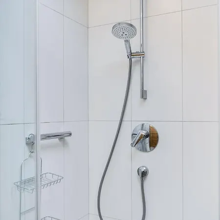 Daire Ferienwohnung Bergfex Alte Gendarmerie Übersee